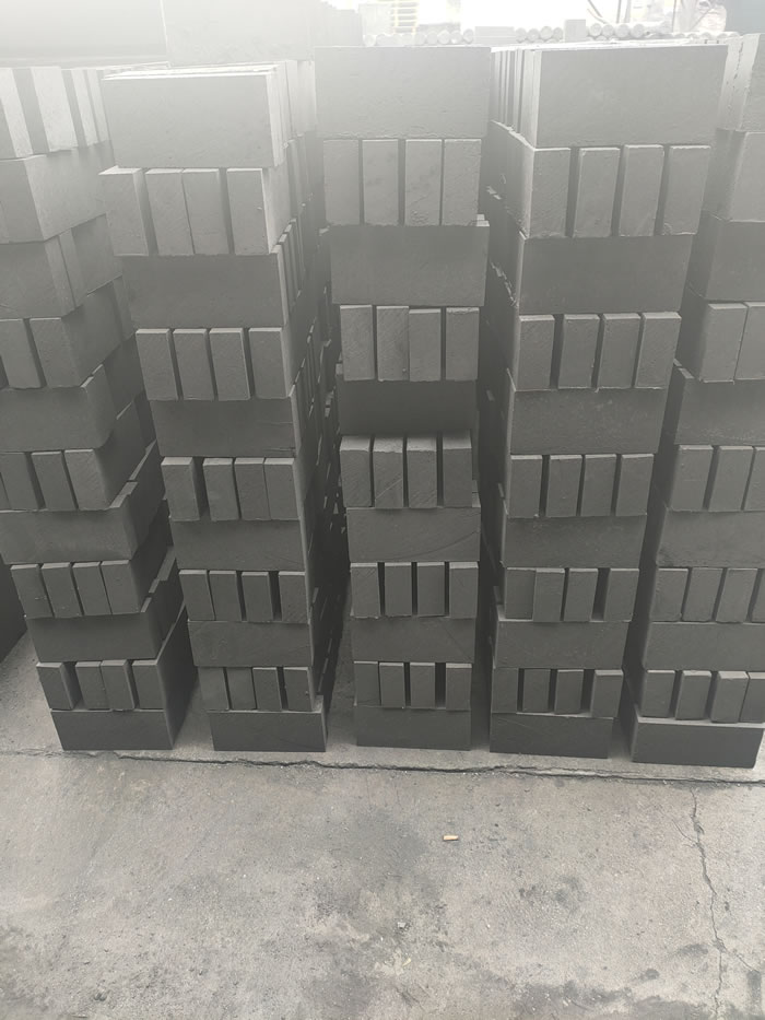 防腐碳磚:沁陽市恒瑞實業有限公司供應臺灣臺朔集團防腐碳磚